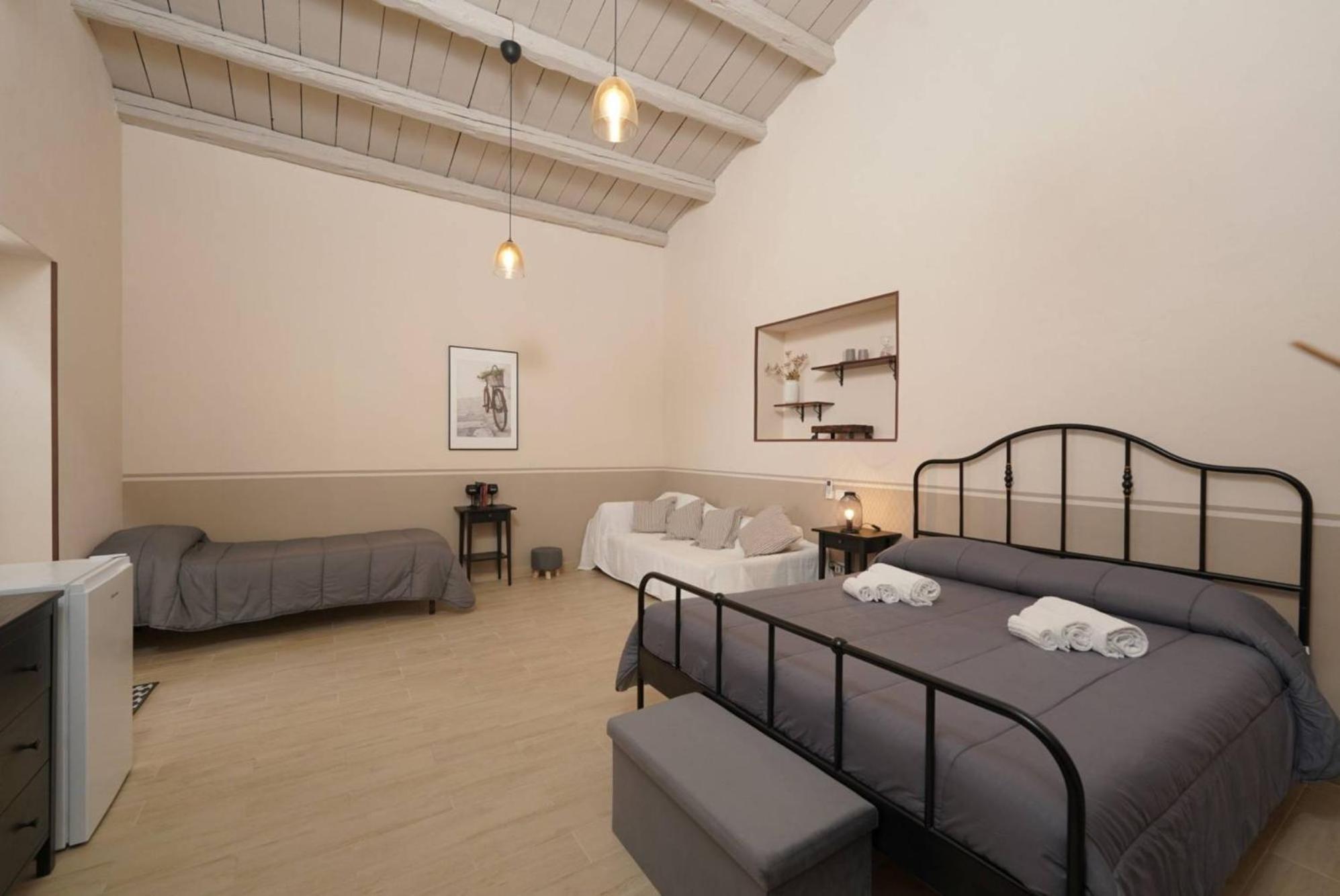 Syracuseapartments Antica Dimora Екстер'єр фото